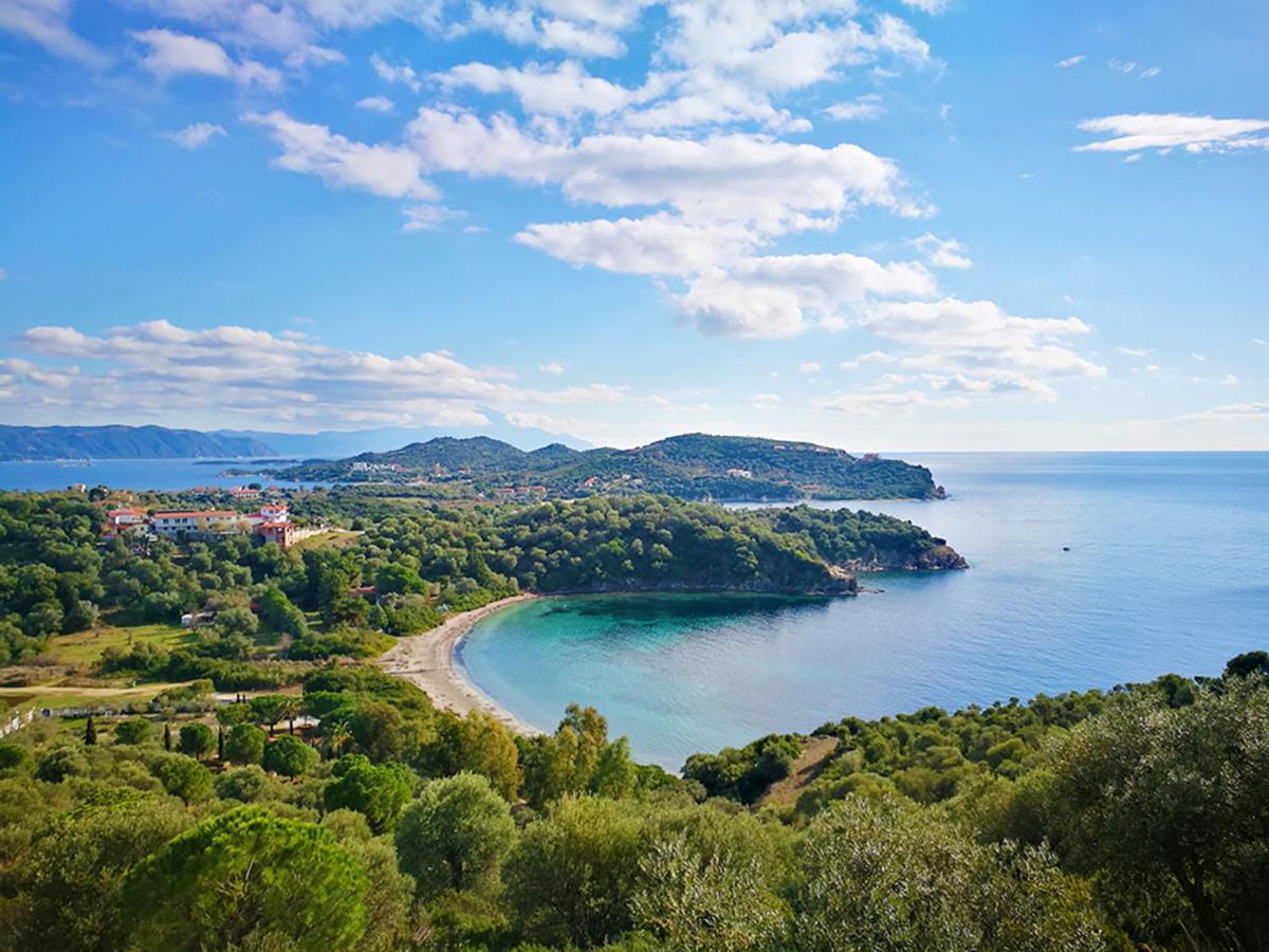 Olive Bay Hilltop Apartments Амуліані Екстер'єр фото